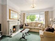 Nutgrove Park, 38, Clonskeagh, Dublin 14 Lynam...