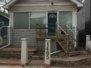 NW CRESCENT HEIGHTS INNER CITY ENTIRE HOUSE FOR RENT,...