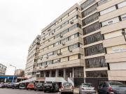 O Imóvel Apartamento T5 com 179 m2, em estado original,...