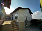 O imóvel conta com duas casas no mesmo terreno, ideal...