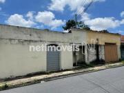 O Lote em questão apresenta a forma retangular, com 24,00 m