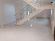 O seu novo lar num residencial charmoso e próximo da...