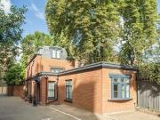Oakwood Lane, London, 4 Bedroom Detached