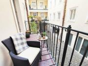 OASE TRIFFT STADT. Hofseitiges Wohnen in der Lindengasse