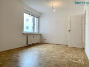 Oberdöbling Frühstück am Balkon in der ruhigen Hofzeile,...