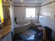 ObjNr:19662 Tolles 2 3 Familienhaus mit Gewerbehalle in...