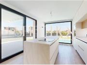 OBRA NUEVA * Estilo Cubico Moderno cerca del Golf...