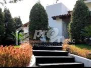 Ocasión rodeada de jardines zona exclusiva Las Lagunas