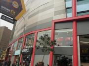 OCASIÓN VENTA de tienda en nuevo Centro Comercial de Gamarra