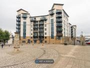 Ocean Drive, Edinburgh EH6, 3 bed flat to rent, £2,000...