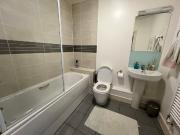 Ocean Way, Hampshire SO14 2 bed flat to rent £1,400 pcm...
