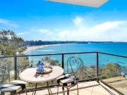 Oceanfront trophy apartment with jaw dropping views