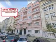OCUPADO. T5 no R/C com 193 m, com logradouro em Avenidas...