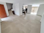 OFERTA $78000.oo CASA 2 PISOS CON TERRAZA APLICA CRÉDITO...