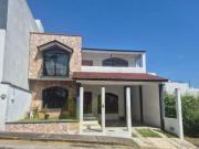 OFERTA BUEN FIN! CASA EN VENTA $2,780,000 FRACC VIRGINIA...