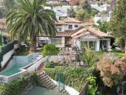 OFERTA CASA EN APOQUINDO NEGOCIABLE