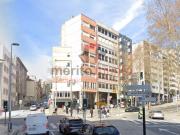 Oferta da Escritura e Registo Apartamento T2 no Centro...