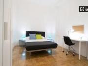 Bonito Habitación compartida en alquiler en Universidad,...
