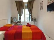 Único Habitación en Calle de Hortaleza, Justicia