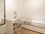 Bonito Habitación en Calle de la Princesa, Argüelles