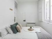 ¡En alquiler! Habitación en Calle de Redondilla, Palacio