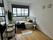 Acogedor Habitación en Calle del Pintor Lucio Muñoz,...