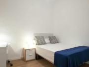 Encantador Habitación en Gran Via de les Corts...