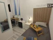 Acogedor Habitación en piso compartido de 10...