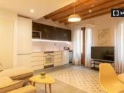 ¡Oferta! Piso de 3 habitaciones en alquiler en El Raval,...