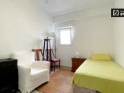 ¡Renta! Se alquila habitación en piso de 2 dormitorios...
