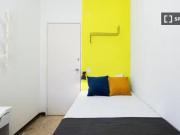 Barato Se alquila habitación en piso de 8 habitaciones...