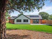 Off Main Road, The Oaks, Filby, 3 Bedroom Bungalow