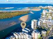 OFF MARKET OPPORTUNITY Whole Floor Absolute Waterfront...