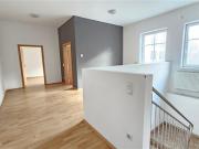 Offenes Büro mit Badezimmer