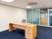Office Aylesbury Buckinghamshire 96066098