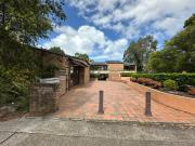 Office Suite minutes walk to station and RSL