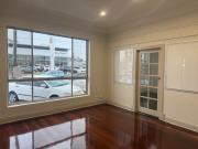 Office/Medical/ Consulting With 2 Car Bays