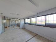 Oficina 130m2 sobre avenida B San Vicente