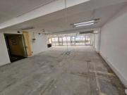 Oficina 280 m2, 2 cocheras, con Vigilancia!