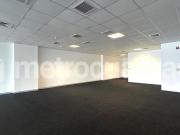 Oficina 390 m² Implementada San Isidro
