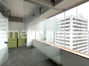 Oficina 512 m² – Semi amoblada – San Isidro