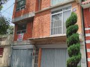 OFICINA a 2 del METRO OCEANIA