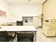 Oficina a pie de calle en la plaza mayor de el ejido !