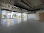 Oficina AAA de 130m2 2 cocheras en el destacado Madero...