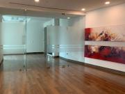 Oficina acondicionada en renta de 479m2 en zona Santa María