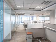 Oficina acondicionada en renta de 906m2 zona Santa María