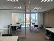 Oficina Amoblada en Miraflores con 2 Estacionamientos