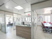 Oficina Amoblada en Venta Edificio Royal Business