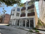 RENTA Oficina Amueblada EN JARDINES DEL MORAL, LEÓN...