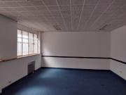 Oficina Céntro 110 m, dos baños y cocina Viamonte al 700